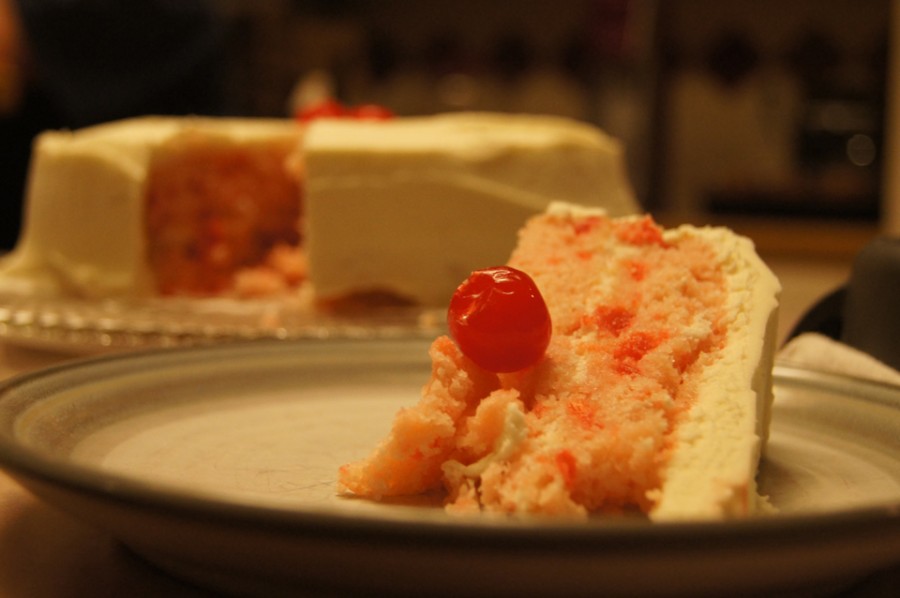 Papa in the kitchen: Cherry Chip Cake