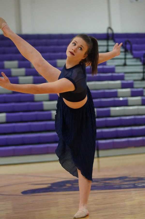 Senior Aubree Knetter performs her solo "Oceans" at the dance showcase April 17.