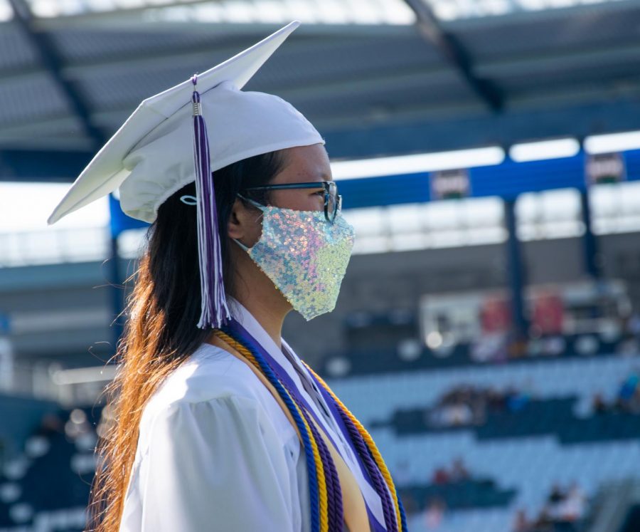2020Graduation_ADB-02
