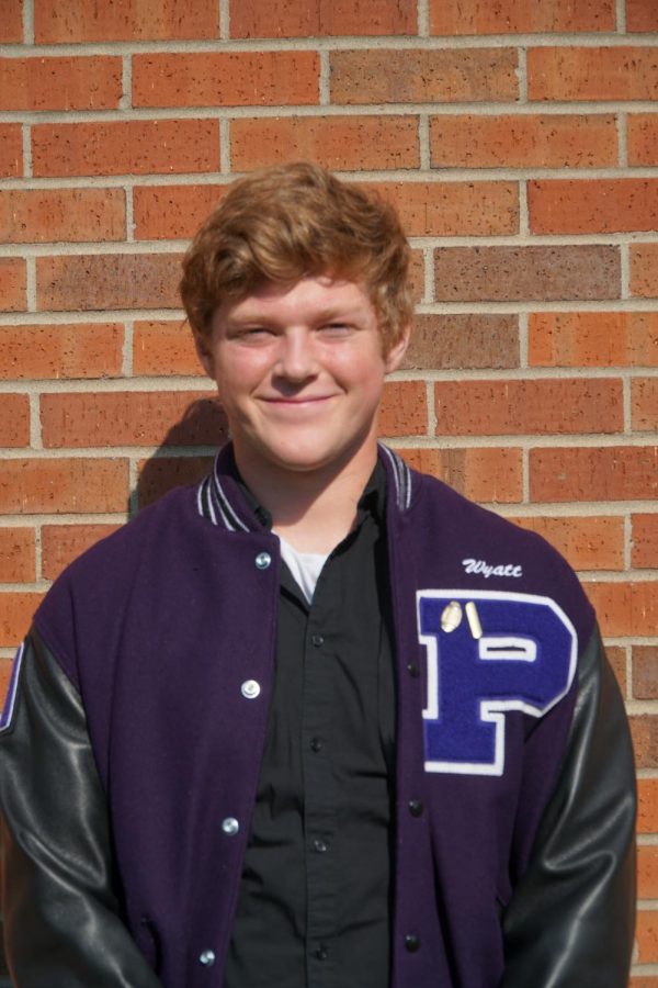 Wyatt Busick
Involvement: Football for four years, Wrestling for one year, Track for two years. After graduation, Busick plans to attend a four year university to play football and major in Marketing and Sports Management. His fun fact is that he has lived in California, Colorado and Kansas.