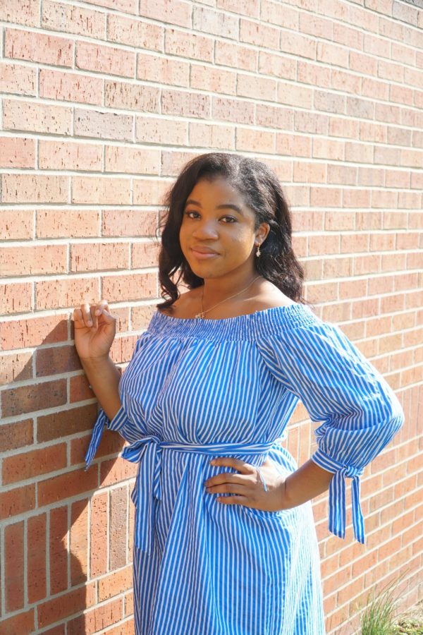 Jennifer Obiesie
Involvement:
Student Council for four years, Key Club for four yeras, American Sign Language Club for three years, Dude be Nice for four years, Prayer Warriors for four years, National Honor Society for two years, Race Project KC for one year, Theatre for four years and Choir for four years. After graduation, Obiesie plans to attend a four year college and major in Bioinformatics.