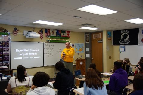 Social Sciences teacher Matthew Reitemeier leads his AP European class in a discussion over the tensions between Russia and Ukraine.